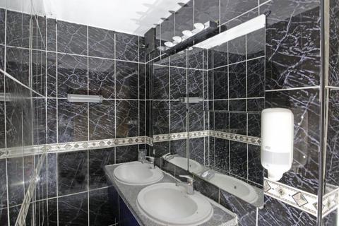 Office to rent, 185-187 Queens Rd London SE15 2ND