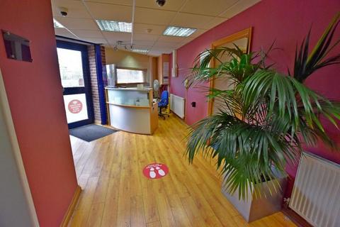Office to rent, 1 Sutton St Birmingham B1 1PE
