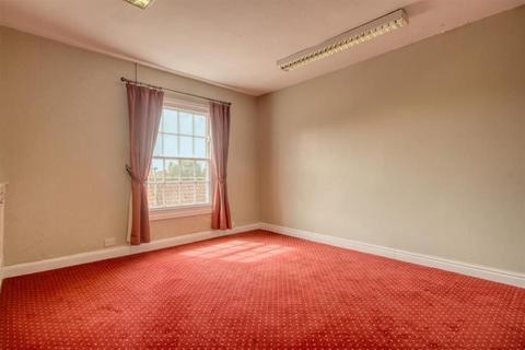 Office to rent, 8-10 Millgate Thirsk YO7 1AA