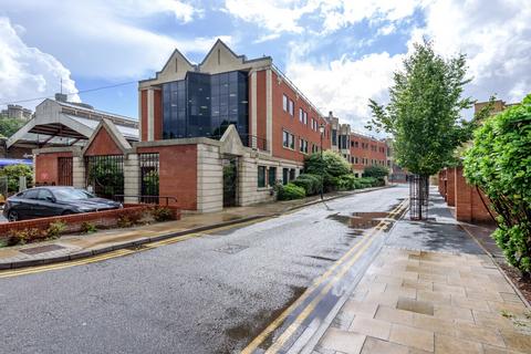 Office to rent, Riverside Walk Windsor SL4 1NA