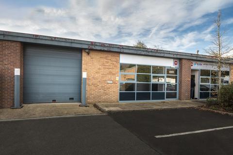 Warehouse to rent, 878 Plymouth Rd Slough SL1 4LP