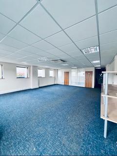 Office to rent, Station Rd Reading RG7 4GB
