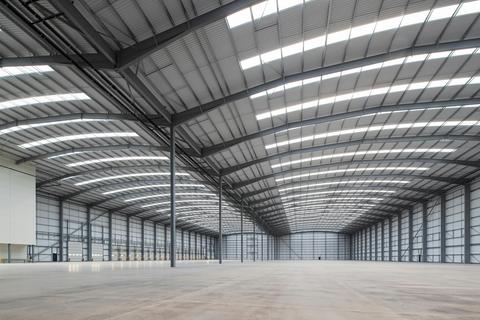 Distribution warehouse to rent, B173 Lichfield Rd Barton Under Needwood DE13 8ED