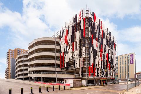 Office to rent, South Way Wembley HA9 0ND