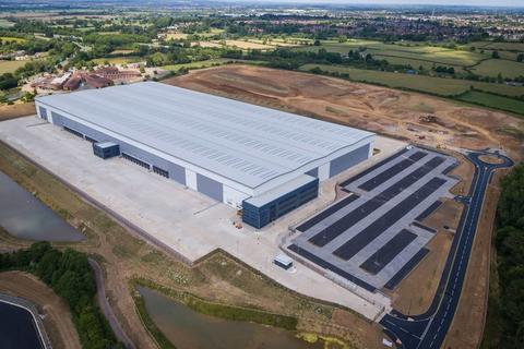 Warehouse to rent, Hinckley Rd Hinckley LE10 3JG