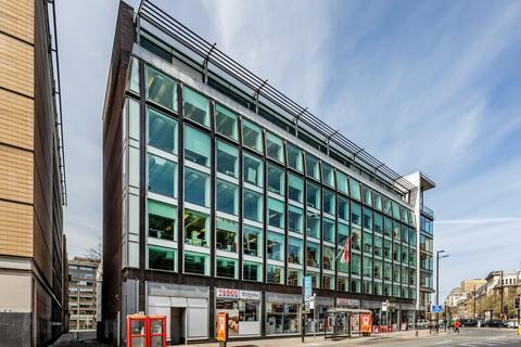 Office to rent, 1 Portland St Manchester M1 3BE