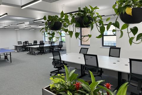 Office to rent, Cowbridge Rd E Cardiff CF11 9AQ