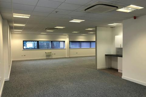 Office to rent, Gelders Hall Rd Shepshed LE12 9NH