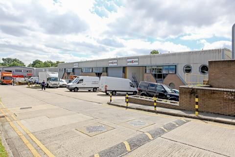 Warehouse to rent, Victoria Rd London W3 6UU