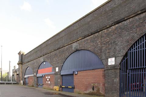 Warehouse to rent, Irwell St Salford M3 5EN