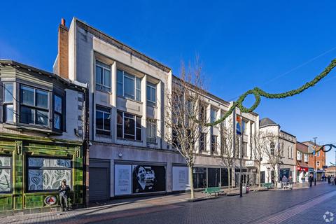 Retail property (high street) to rent, 25 Linthorpe Rd Middlesbrough TS1 1RH