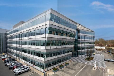 Office to rent, Tamesis Egham TW20