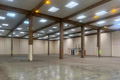 Warehouse to rent, Eldon Way Crick NN6 7SL