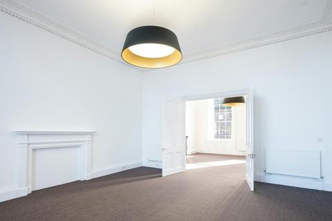Office to rent, 32 York Pl Edinburgh EH1 3HU