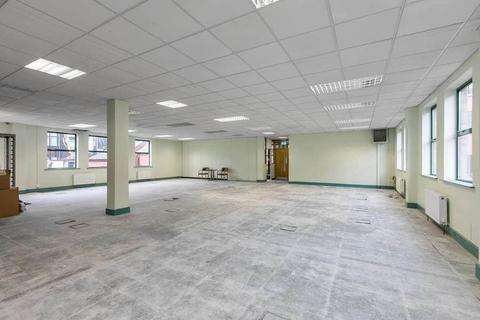 Office to rent, Hill St Belfast BT1 2LB