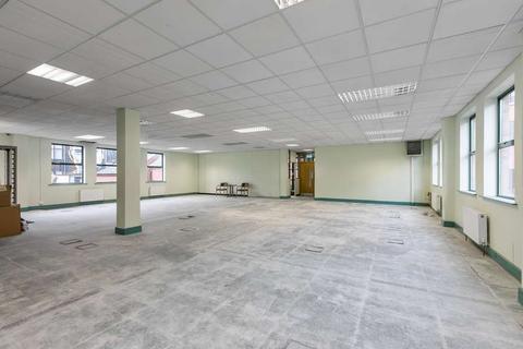 Office to rent, Hill St Belfast BT1 2LB
