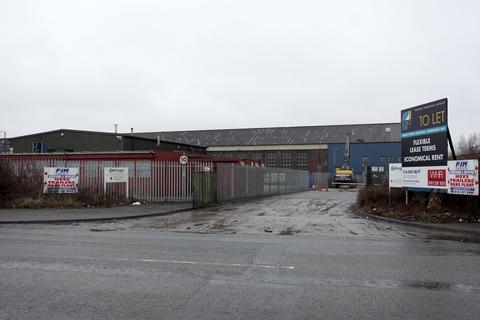 Warehouse to rent, Ashburton Rd W Manchester M17 1RY