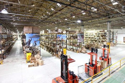Warehouse to rent, Ashburton Rd W Manchester M17 1RY