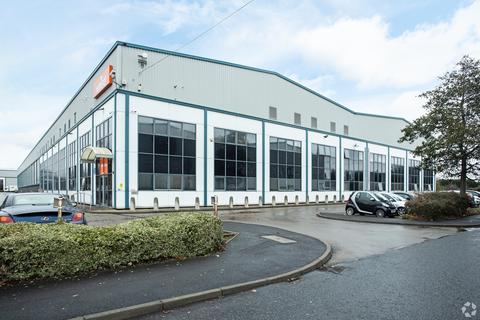 Distribution warehouse to rent, 1-1A Follingsby Av Gateshead NE10 8YF