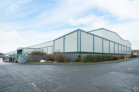 Distribution warehouse to rent, 1-1A Follingsby Av Gateshead NE10 8YF