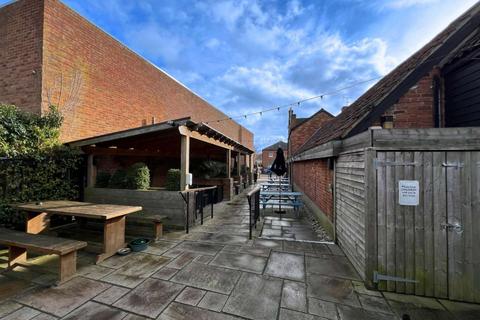 Restaurant to rent, 19 New Park St Devizes SN10 1EA