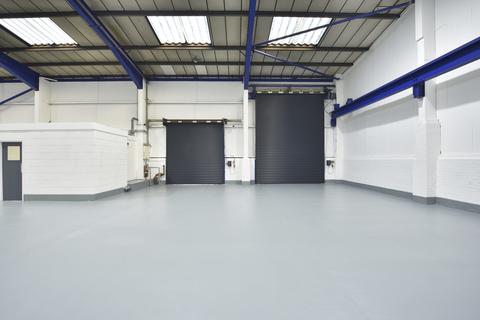 Warehouse to rent, Roundthorn Industrial Estate, Ennis Close Manchester M23 9LE