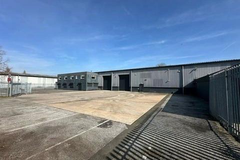 Warehouse to rent, Roundthorn Industrial Estate, Ennis Close Manchester M23 9LE