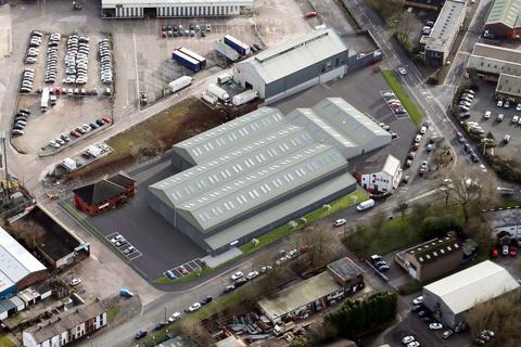 Warehouse to rent, Astley St Dukinfield SK16 4QT