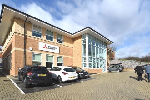 Office to rent, Old Gloucester Rd Bristol BS16 1GW