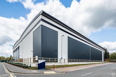 Warehouse to rent, Great Bank Rd Bolton BL5 3XN