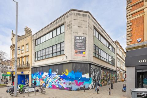 Restaurant to rent, 13-14 Exchange Walk Nottingham NG1 2NX