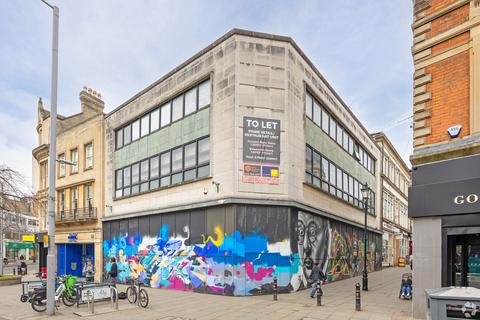 Restaurant to rent, 13-14 Exchange Walk Nottingham NG1 2NX