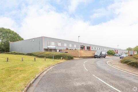 Distribution warehouse to rent, 15-18 Tresham Rd Peterborough PE2 6SG