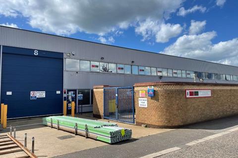 Industrial unit to rent, 6-10 Stapledon Rd Peterborough PE2 6TB