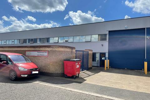 Industrial unit to rent, 6-10 Stapledon Rd Peterborough PE2 6TB