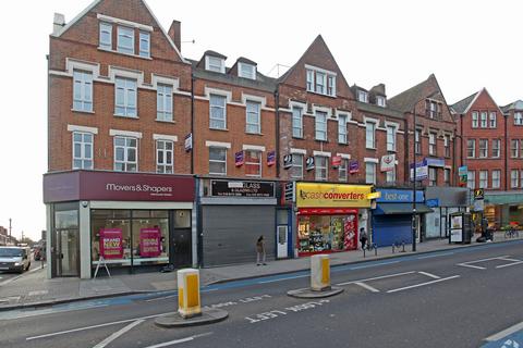 Restaurant to rent, 65 Balham High Rd London SW12 9AP