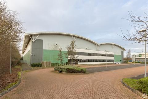Distribution warehouse to rent, Sketchley Ln Hinckley LE10 3LB