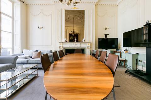 Office for sale, 31 Curzon St London W1J 7WS