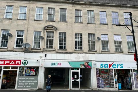 Retail property (high street) to rent, 21 Queen St Newton Abbot TQ12 2AQ