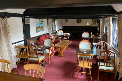 Pub to rent, Church St Rudgwick RH12 3EB