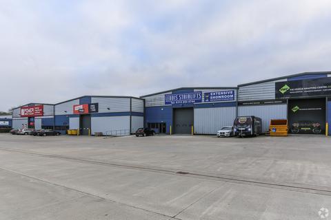Warehouse to rent, Gelderd Rd Leeds LS27 0JQ