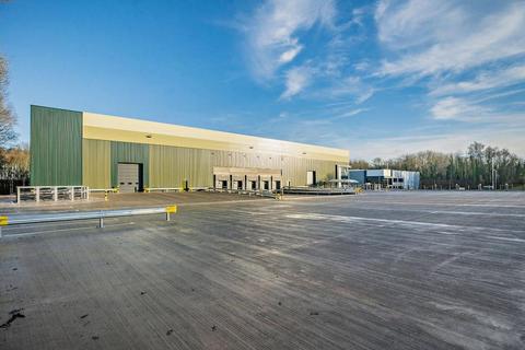 Warehouse to rent, Tower Rd Stone ST15 0WQ
