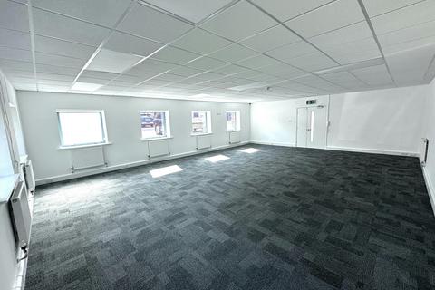 Office to rent, Hornbeam Park Oval Harrogate HG2 8RB