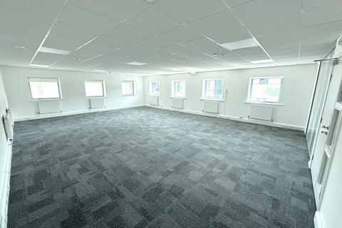 Office to rent, Hornbeam Park Oval Harrogate HG2 8RB