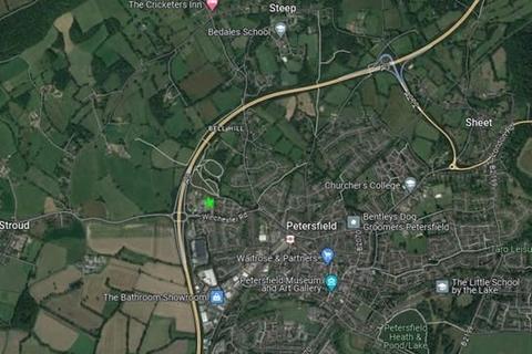 Office to rent, Winchester Rd Petersfield GU32 3BS