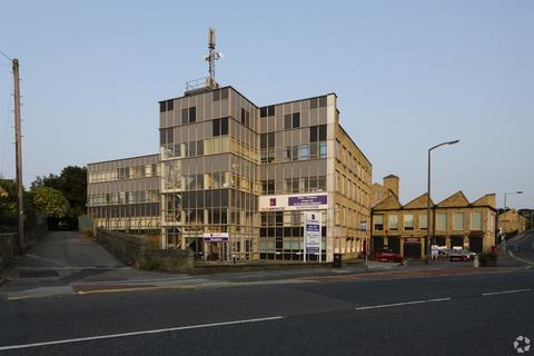 Office to rent, Albion Rd Bradford BD10 9TQ