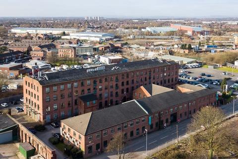 Office to rent, Albert St Oldham OL8 3QL
