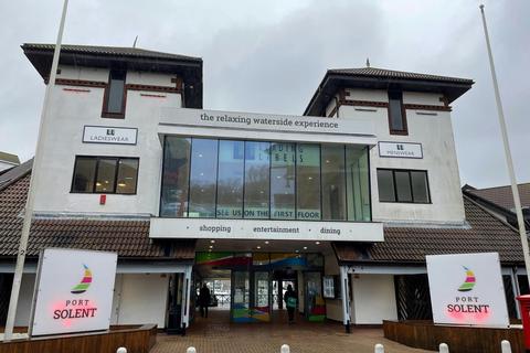 Restaurant to rent, 40 The Boardwalk Portsmouth PO6 4TP
