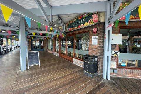 Restaurant to rent, 40 The Boardwalk Portsmouth PO6 4TP