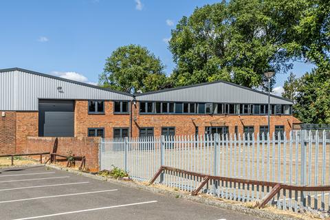 Warehouse to rent, 500 Purley Way Croydon CR0 4NZ